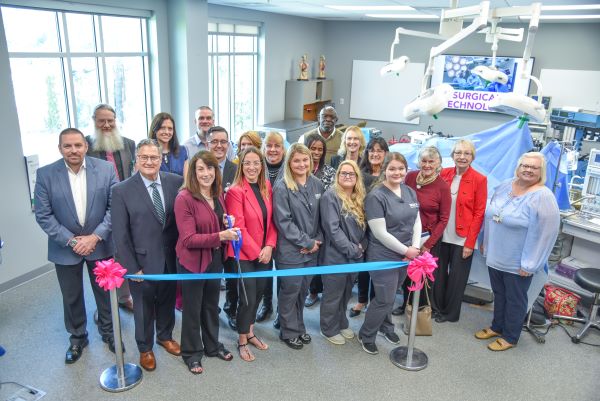 Surg Tech Ribbon Cutting